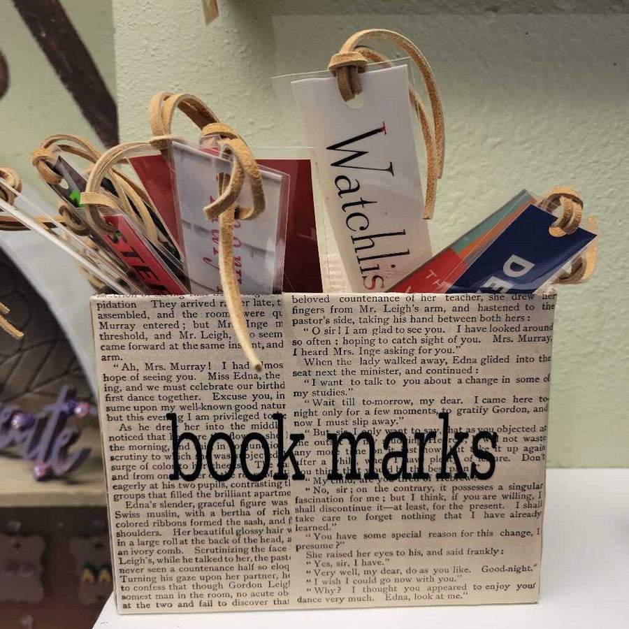 Book Spine Bookmarks