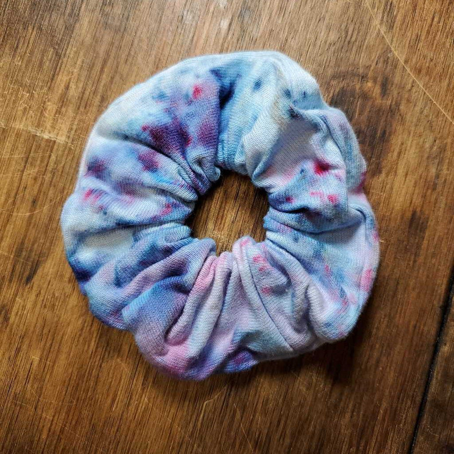 Ice Dyed Scrunchie Baby Blue/Royal Blue